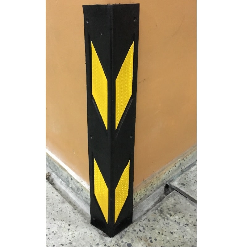 Protector de Esquinas Corto 60cm x 1.2cm x 8cm PVC
