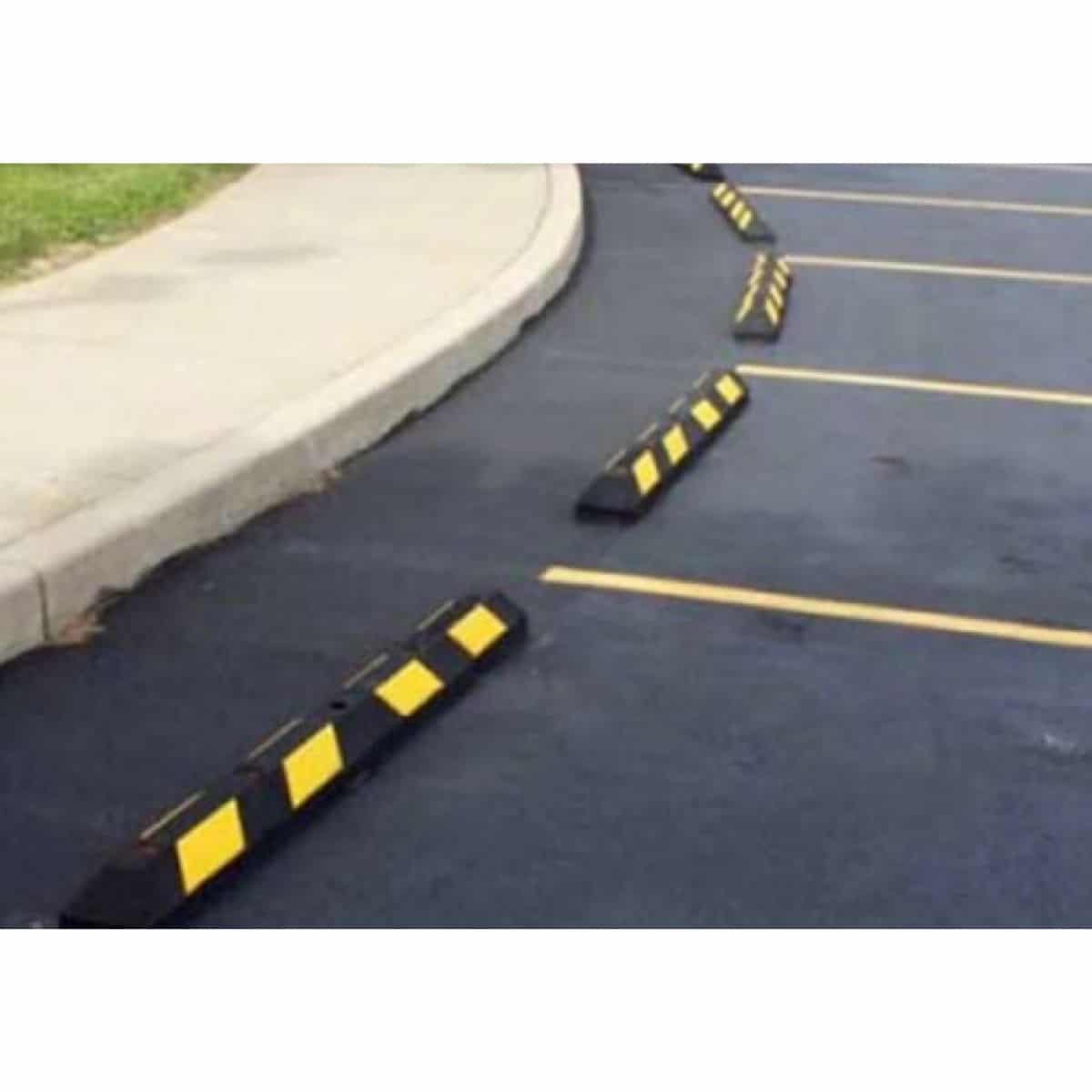 TOPE DE GOMA PARA AUTO Largo 1.65 mts, ideal para Parking