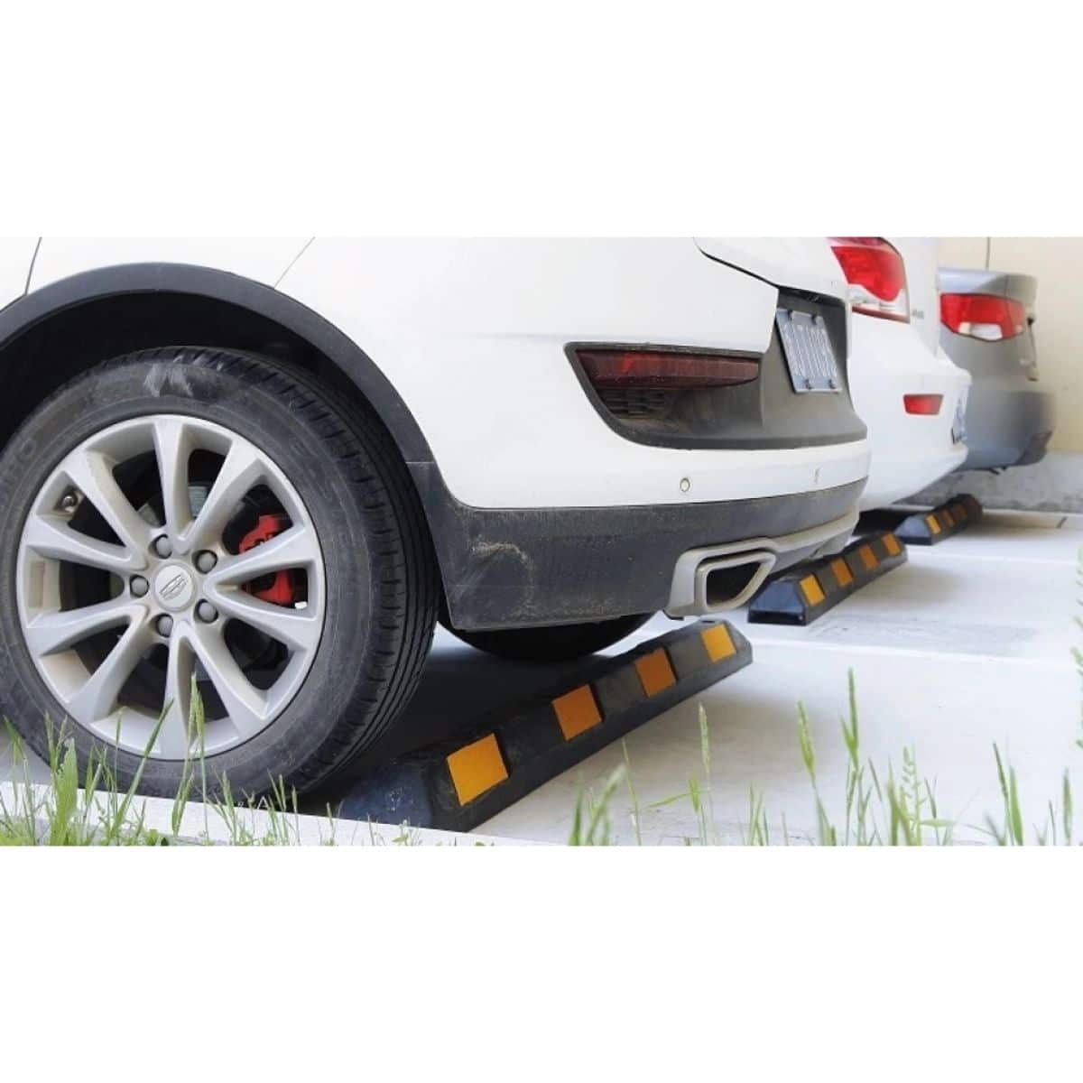 TOPE DE GOMA PARA AUTO Largo 1.65 mts, ideal para Parking